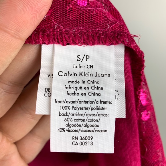 Calvin Klein NWT Sequin Blouse Magenta Pink Size S - Picture 5 of 7